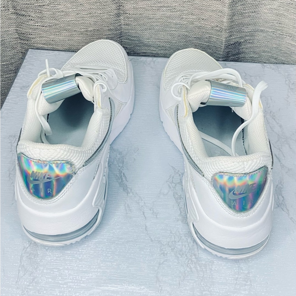 Preowned Womens Nike Air Max Excee running shoes SIZE 9”good wearable condition” - Picture 3 of 6